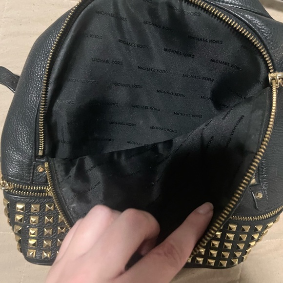 michael kors backpack - Picture 2 of 4